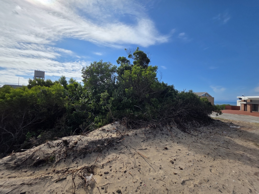 0 Bedroom Property for Sale in Paradise Beach Eastern Cape